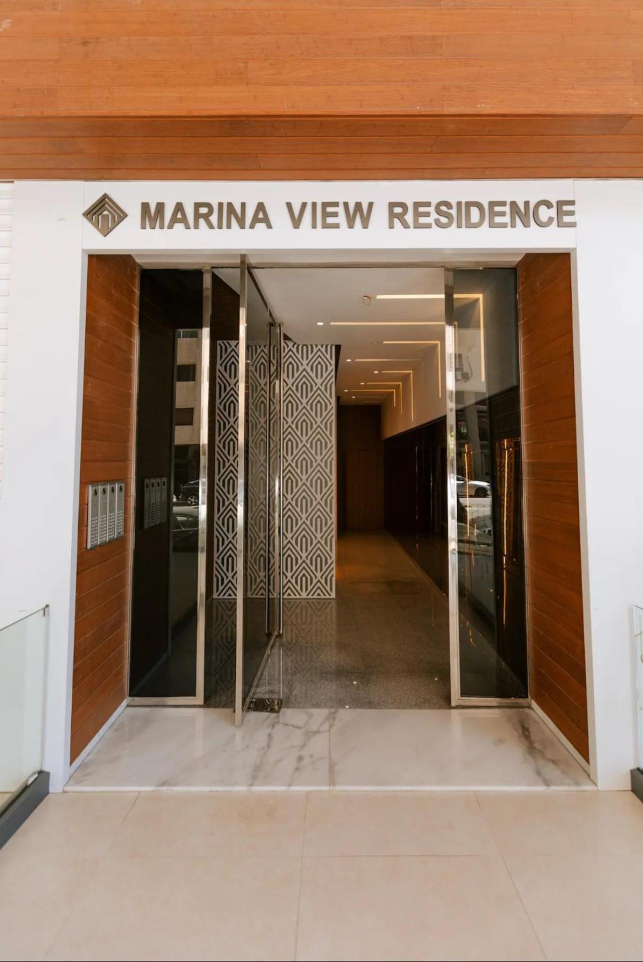 Marina Sea View With Private Parking & Wifi High Speed ! Apartment