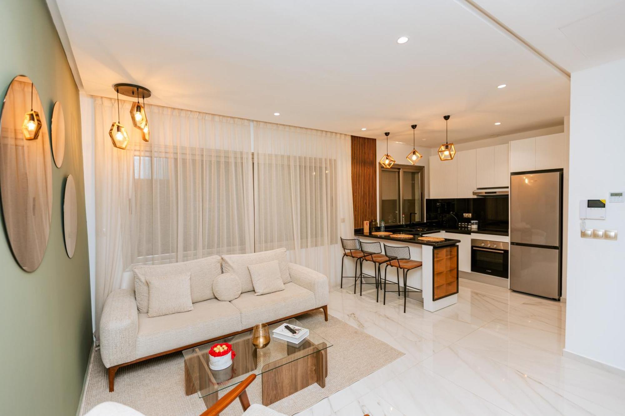 Marina Sea View With Private Parking & Wifi High Speed ! Apartment
